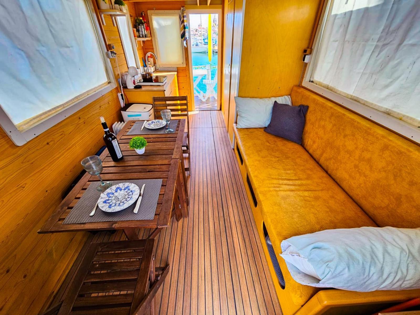 Готель Filipp'S House Boat Альгеро Екстер'єр фото